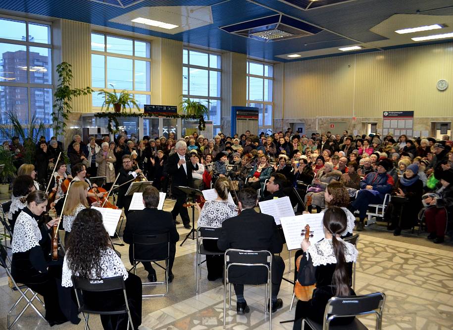 Красноярский камерный оркестр и хор выступят на вокзалах Красноярска